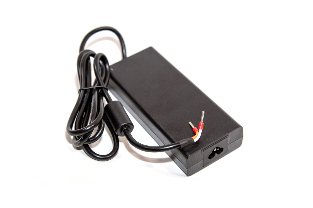 Loxone Steckernetzteil 24V 6,25A Typ E,F Loxone Steckernetzteil 24V 6,25A Typ E,F für Beleuchtung